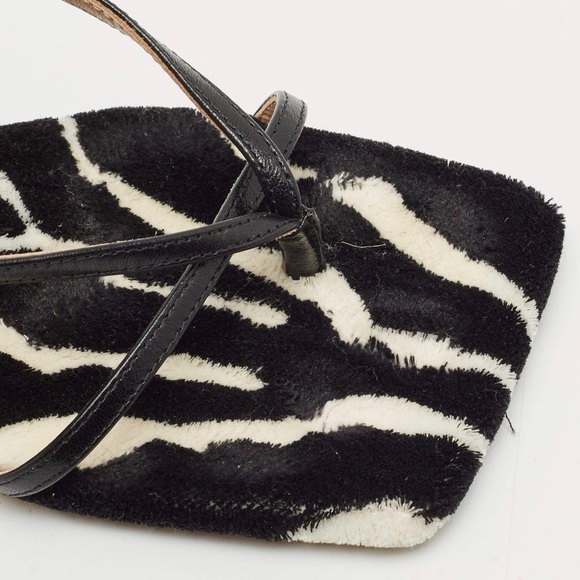 BOTTEGA VENETA MICROFIBER FAUX FUR CARPET STRETCH STRAP SANDAL ZEBRA SIZE 37 - Picture 12 of 13